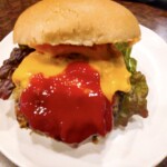 牛タンを１００％使用したハンバーガー