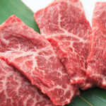 和牛の美味しい部位を串焼きで提供いたします